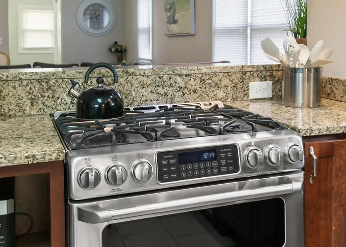 Great For Families Dt Near Naval Base *