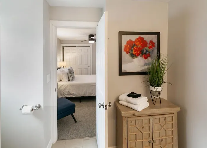 Great For Families Dt Near Naval Base *