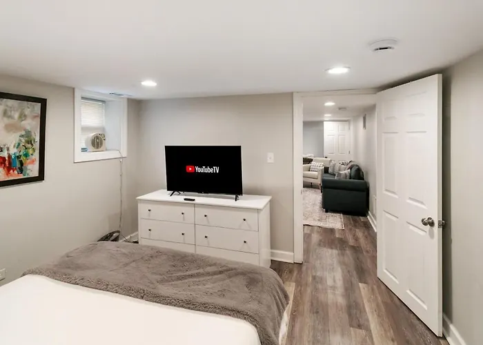 Great For Families Dt Near Naval Base Apartamento