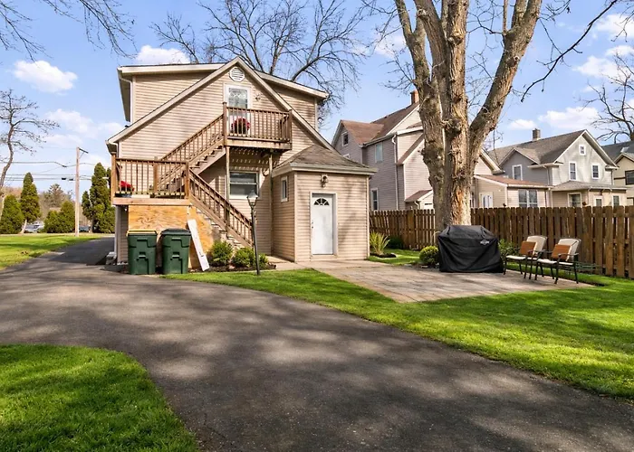 Great For Families Dt Near Naval Base