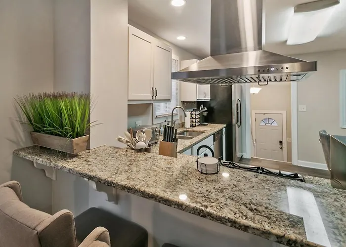 Great For Families Dt Near Naval Base Apartment Libertyville