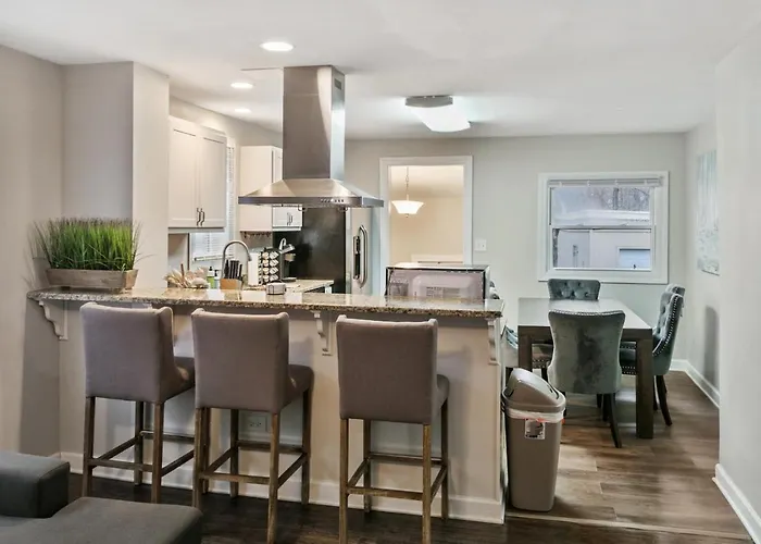 Great For Families Dt Near Naval Base *